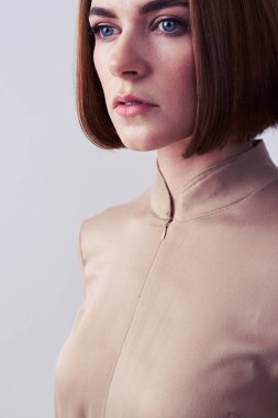 Mavi gözlü poz model 