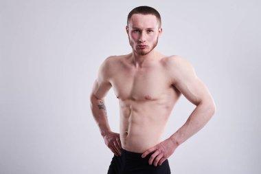 ciddi kas adam shoing cesedini