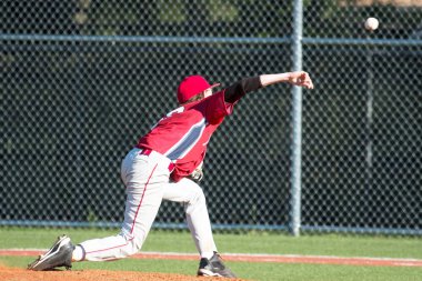 Lise beysbol sürahi