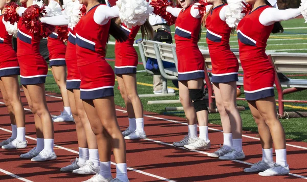 Team High School Cheerleaders Performing Cheer Schools Homecoming Football Game — Stock Photo, Image