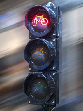 Kırmızı trafik ışığı sinyal hareket yasaklar