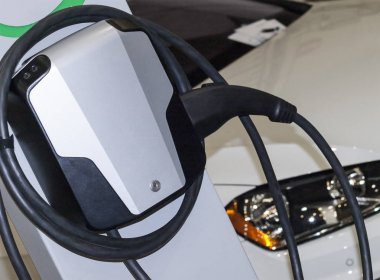 Elektrikli araçlar için şarj