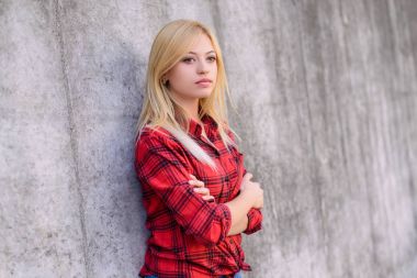 Stresli durum kadın, o üzgün ve cr için gidiyor