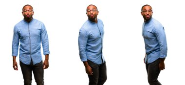 Aşk, darbeler öpücük kamerasına, ifade sakallı Afrikalı-Amerikalı adam flört
