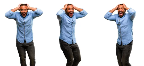 Africano Americano Com Barba Feliz Surpreso Aplaudindo Expressar Gesto Wow — Fotografia de Stock