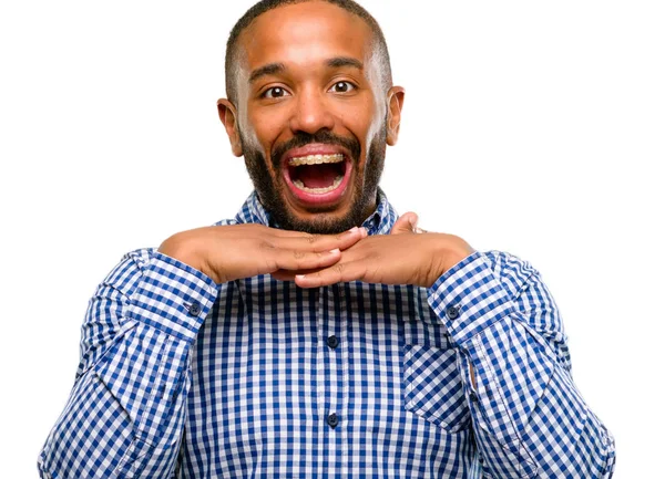 Hombre Afroamericano Con Barba Feliz Sorprendido Animando Expresando Gesto Sorpresa — Foto de Stock