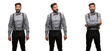 Orta yaş adam, sakal ve papyon şüphe ifade, şaşırtmak ve kavramı, belirsiz gelecek merak ediyorum