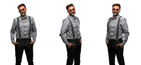 Mann Mittleren Alters Mit Bart Und Fliege Selbstbewusst Und Glücklich — Stockfoto