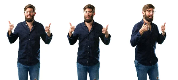 Jovem Com Barba Sorrindo Mostrando Largamente Polegares Para Cima Gesto — Fotografia de Stock