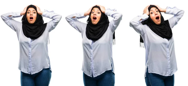 Αραβικά Γυναίκα Φοράει Μαντίλα Αγχωτικό Κρατώντας Χέρια Στο Κεφάλι Τρομοκρατημένος — Φωτογραφία Αρχείου