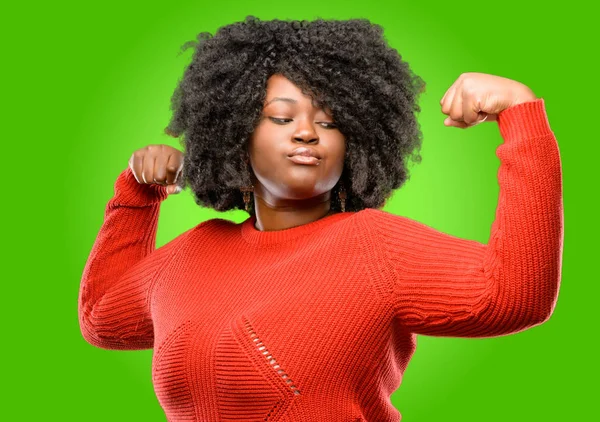 Beautiful African Woman Showing Biceps Expressing Strength Gym Concept Healthy — Stock Photo, Image