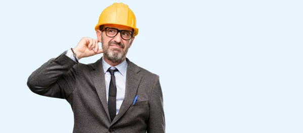 Senior Architect Engineer Doubt Expression Confuse Wonder Concept Uncertain Future — Stock Photo, Image