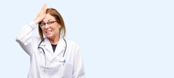 Doctor Woman Medical Professional Terrified Nervous Expressing Anxiety Panic Gesture — Stock Photo, Image