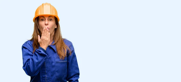 Engineer Construction Worker Woman Covers Mouth Shock Looks Shy Expressing — Stock Photo, Image