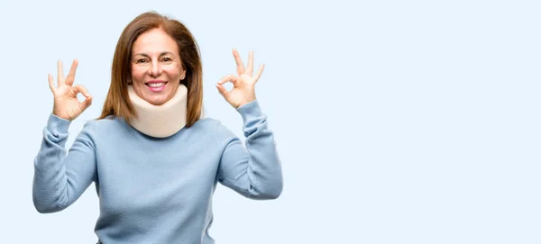 Injured Woman Wearing Neck Brace Collar Doing Sign Gesture Both — Stock Photo, Image
