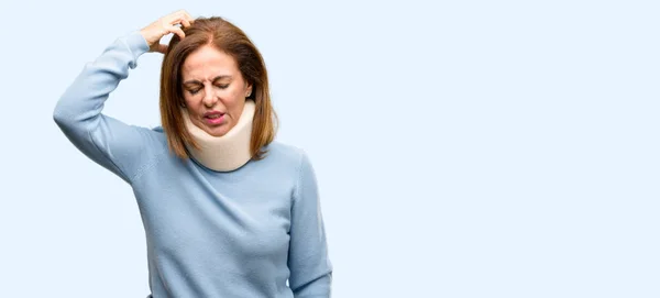 Injured Woman Wearing Neck Brace Collar Doubt Expression Confuse Wonder — Stock Photo, Image