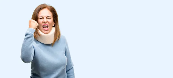 Injured Woman Wearing Neck Brace Collar Irritated Angry Expressing Negative — Stock Photo, Image