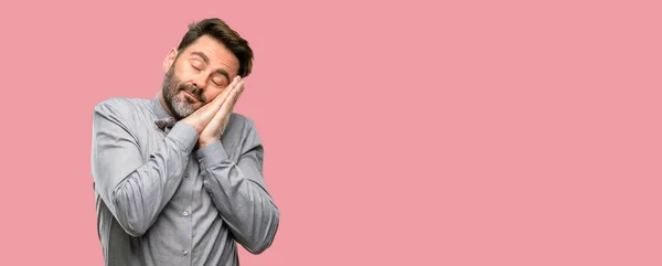 Hombre Mediana Edad Con Barba Pajarita Cansadas Aburridas Cansadas Por —  Fotos de Stock