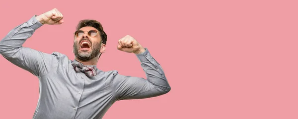 Hombre Mediana Edad Con Barba Pajarita Feliz Emocionado Celebrando Victoria — Foto de Stock