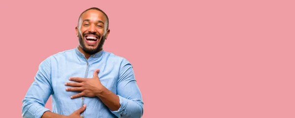 Africano Americano Homem Com Barba Confiante Feliz Com Grande Sorriso — Fotografia de Stock