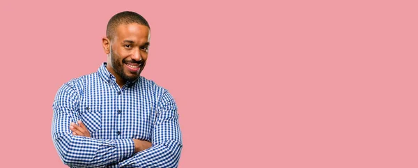 Africano Americano Com Barba Com Braços Cruzados Confiante Feliz Com — Fotografia de Stock