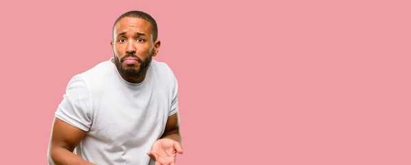 Afrikanisch Amerikanischer Mann Mit Bart Zweifel Ausdruck Verwirrung Und Wunder — Stockfoto