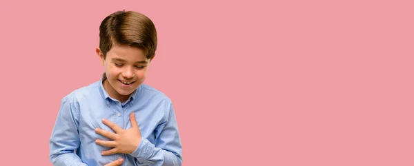 Niño Guapo Con Ojos Verdes Seguro Feliz Con Una Gran —  Fotos de Stock