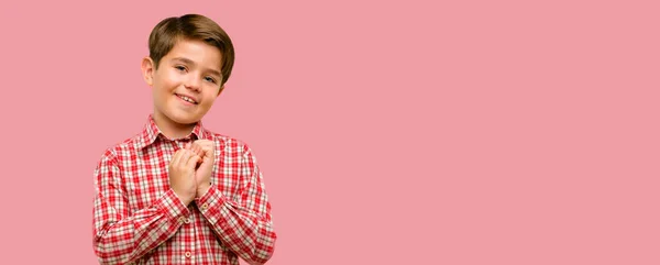 Niño Guapo Con Ojos Verdes Confiado Feliz Con Una Gran — Foto de Stock