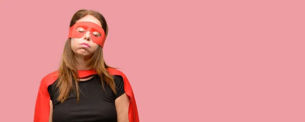 Mulher Super Herói Meia Idade Vestindo Máscara Vermelha Capa Com — Fotografia de Stock