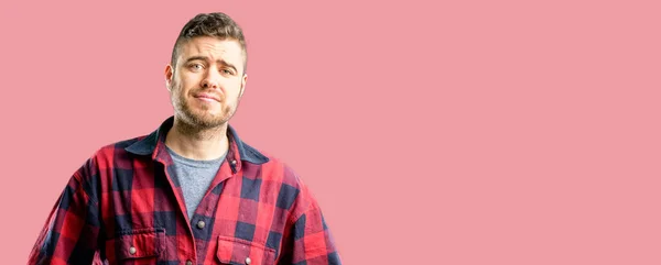 Joven Hombre Guapo Seguro Feliz Con Una Gran Sonrisa Natural — Foto de Stock