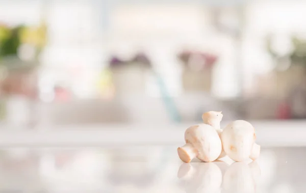 Champignons Savoureux Table Intérieur — Photo