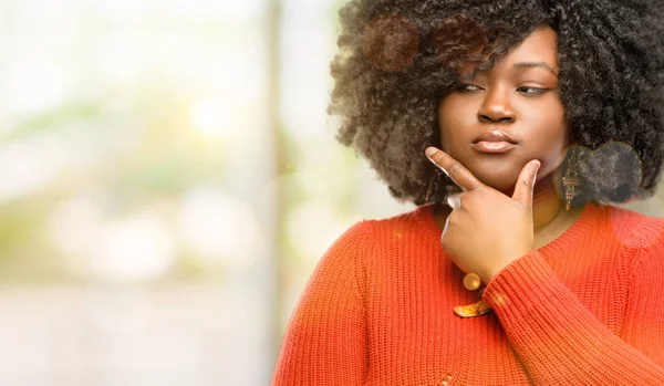 Beautiful African Woman Doubt Expression Confuse Wonder Concept Uncertain Future — Stock Photo, Image