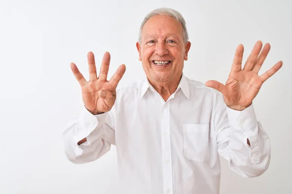 Homem Cabelos Grisalhos Sênior Vestindo Camisa Elegante Sobre Fundo Branco — Fotografia de Stock