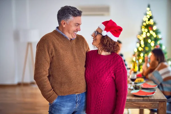 Beautiful Couple Smiling Happy Confident Standing Hugging Celebrating Christmas Family — Stock Photo, Image