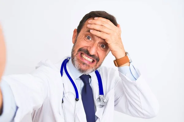 Middle Age Doctor Man Wearing Stethoscope Make Selfie Isolated White — Stock Photo, Image