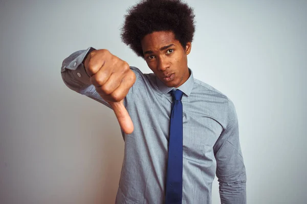 Amerikansk Affärsman Med Afro Hår Bär Skjorta Och Slips Över — Stockfoto