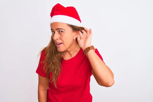 Femme Mûre Âge Moyen Portant Chapeau Noël Sur Fond Isolé — Photo