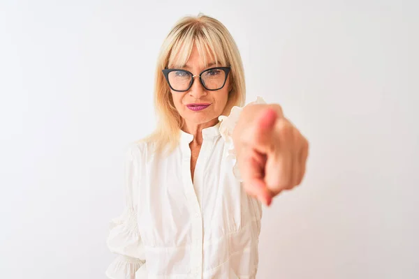 Middle Age Businesswoman Wearing Shirt Glasses Standing Isolated White Background — Stock Photo, Image