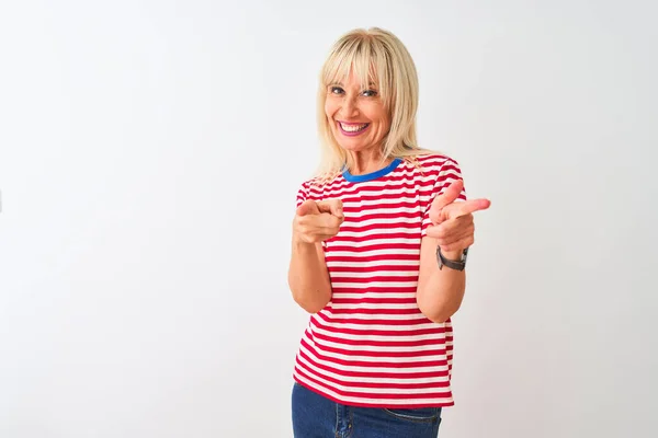 Donna Mezza Età Indossa Casual Shirt Righe Piedi Sopra Isolato — Foto Stock