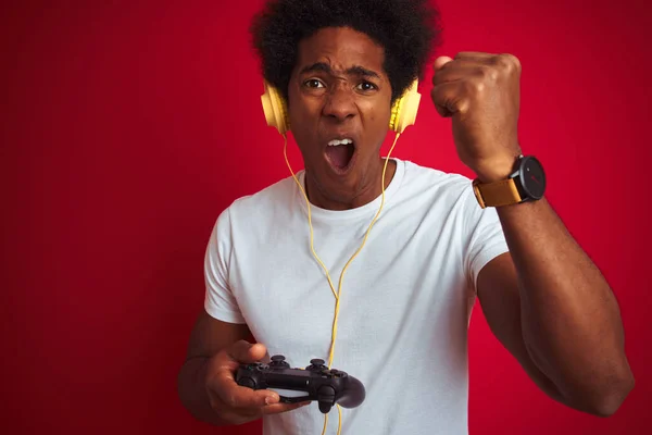Afro Jogador Homem Jogando Videogame Usando Fones Ouvido Joystick Sobre — Fotografia de Stock