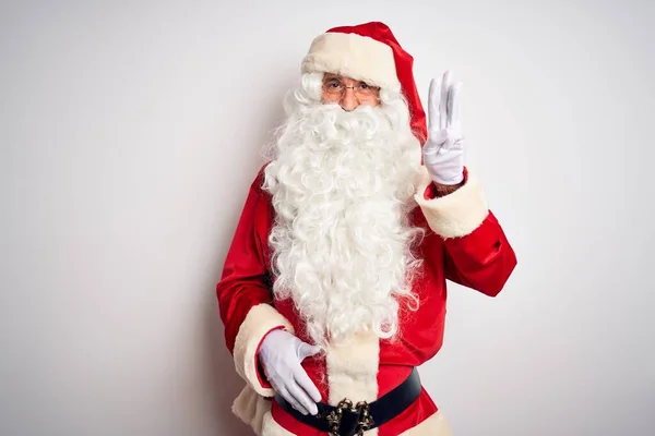 Hombre Guapo Mediana Edad Vistiendo Traje Santa Pie Sobre Fondo —  Fotos de Stock