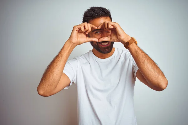 Jeune Homme Indien Portant Shirt Debout Sur Fond Blanc Isolé — Photo