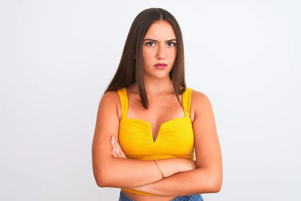 Młoda Piękna Dziewczyna Ubrana Żółty Luźny Shirt Stojąca Nad Odizolowanym — Zdjęcie stockowe