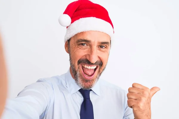 Hombre Negocios Mediana Edad Con Sombrero Navidad Hacer Selfie Sobre — Foto de Stock