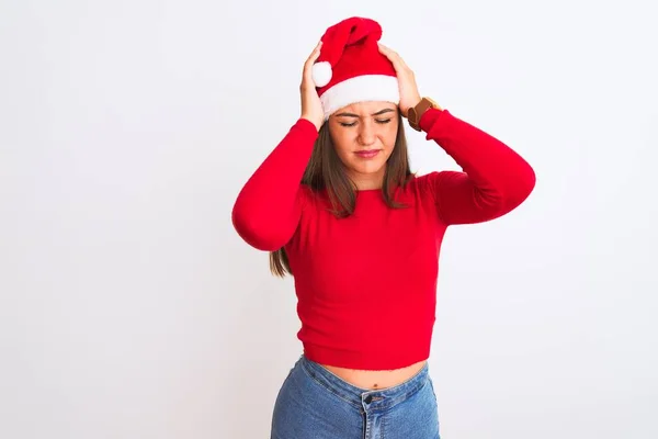 Joven Chica Hermosa Con Sombrero Santa Navidad Pie Sobre Fondo —  Fotos de Stock