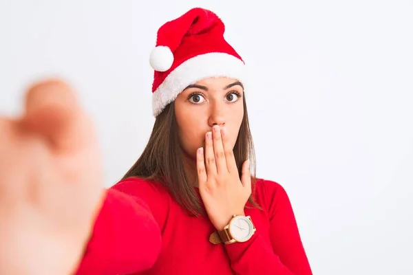 Chica Con Sombrero Navidad Santa Hacer Selfie Por Cámara Sobre — Foto de Stock