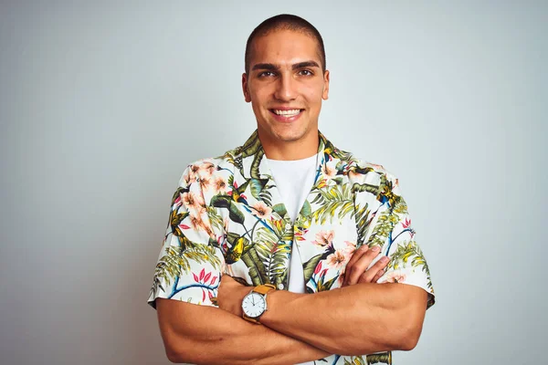 Joven Hombre Guapo Vacaciones Con Camisa Hawaiana Sobre Fondo Blanco —  Fotos de Stock