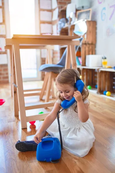 Adorable Blonde Toddler Playing Vintage Phone Sitting Floor Lots Toys — Stock Photo, Image