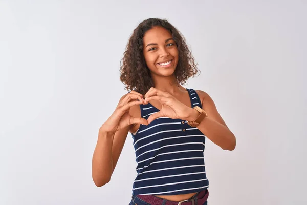 Ung Brasiliansk Kvinna Bär Randig Shirt Stående Över Isolerad Vit — Stockfoto