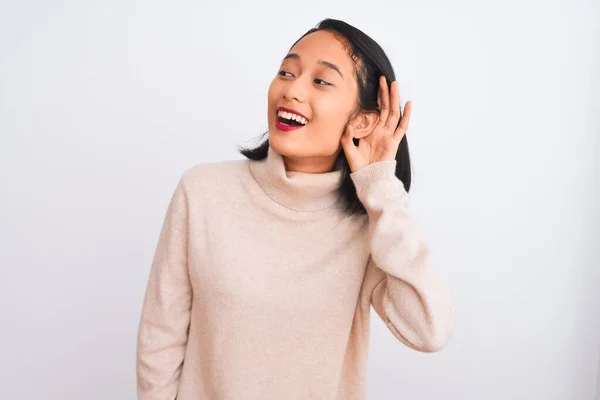 Young Chinese Woman Wearing Turtleneck Sweater Standing Isolated White Background — ストック写真